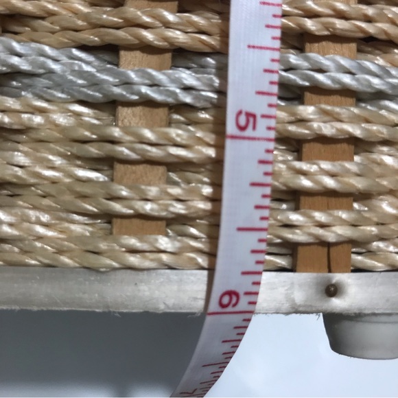 Vintage Birds & Floral Woven Wicker Sewing Basket - Picture 14 of 16